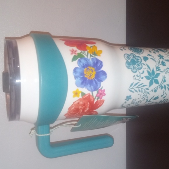 Pioneer Woman 40 oz Fancy Flourish and Pioneer Woman 40 oz Brilliant Blooms Stai - Picture 2 of 6